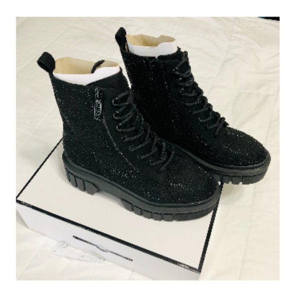 NEW with TAGS in BOX GUESS Ferine CRYSTAL Embellished Combat Boots - Picture 3 of 12